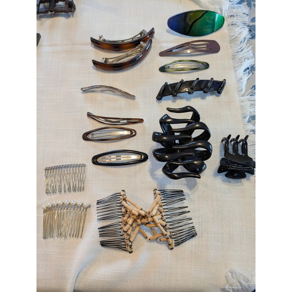 Vintage Mixed Hair Accessory Lot 14pc Tortoise Shell Claw Clips Combs Barrettes